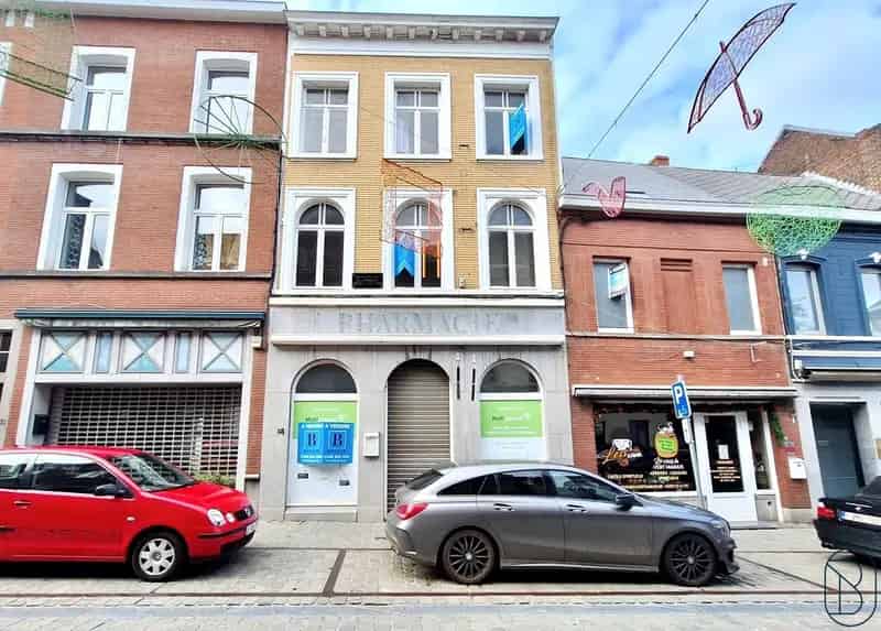 Handelspand met Woonst te Koop in Centrum Lessines