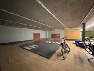 Handelspand te huur Aartrijke 837m²