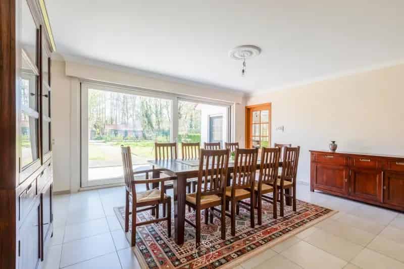 Recent gebouwde woning te Sint-Niklaas Vogelkeswijk