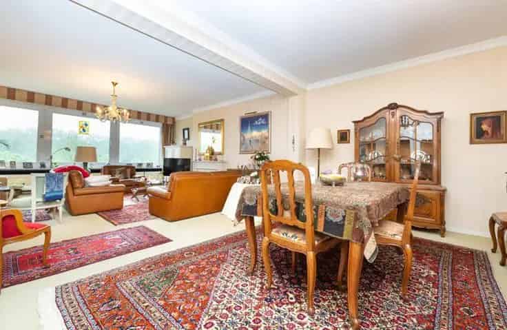 Appartement Te Koop Jubelpark 2 slaapkamers Te renoveren