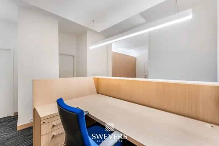 Duplex Hasselt: Kantoorruimte en Appartement