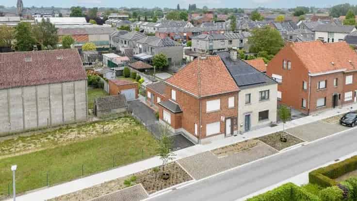 Huis Te Koop Bavikhove 4 slaapkamers Grote Tuin Garage