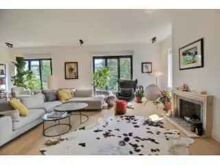 Penthouse te Huur Sint-Gillis 293m²