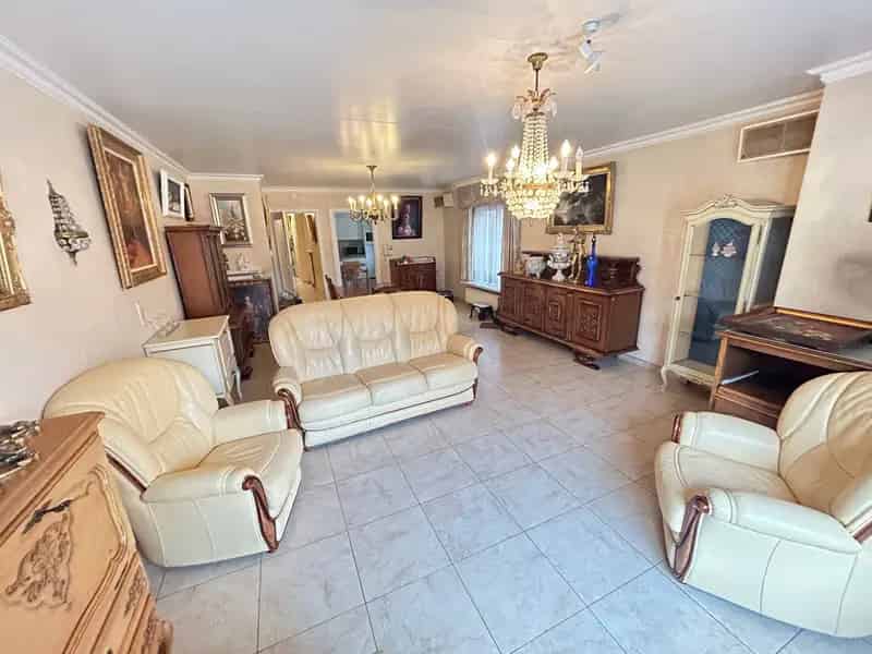 Appartement te huur Wevelgem 3 slaapkamers lift terras garages