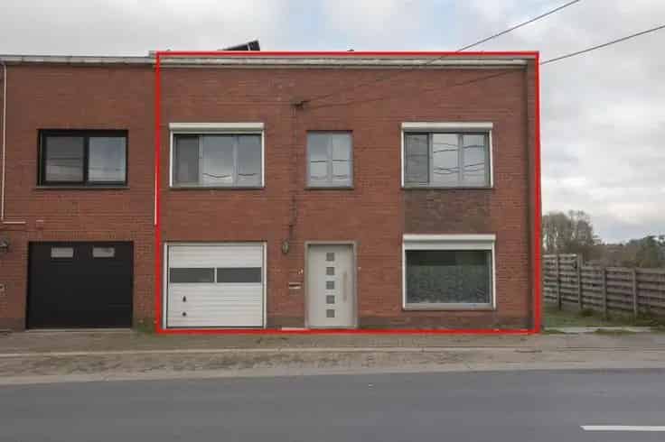 Huis Te Koop Aartrijke: 4 Slaapkamers Grote Tuin Garage