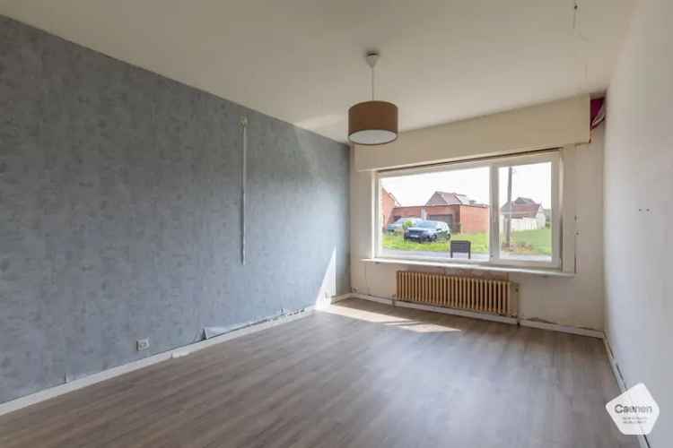 Exclusieve landelijke woning op een mooi perceel van 19869 m² en magnifieke bijgebouwen van bij benadering 1000 m²