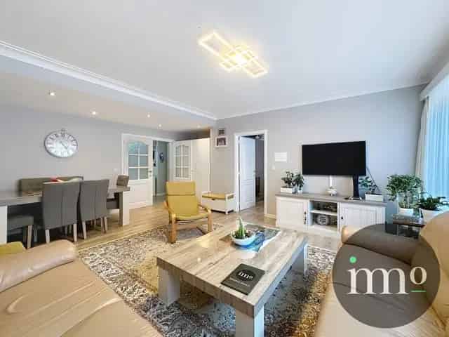 Appartement te koop Molenbeek 2 slaapkamers grote tuin