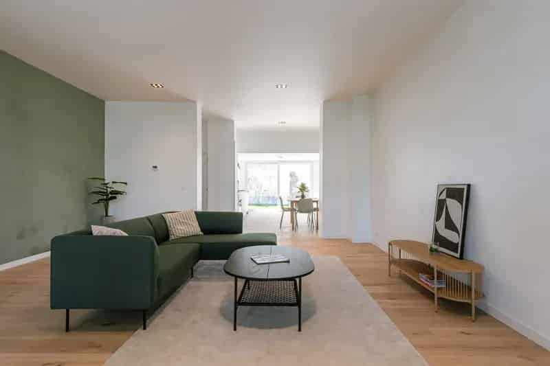 Recent gerenoveerde 4 slaapkamer woning Gent
