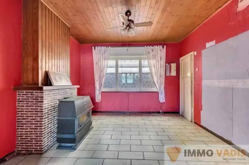 Halfopen Woning te Koop