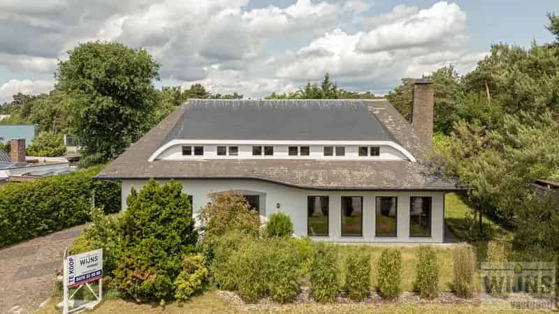 Ruime Villa 6 Slaapkamers - Open Huis 26-06