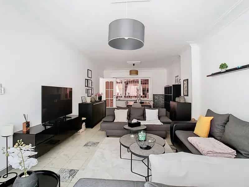 Instapklare HOB 3 slaapkamers garage tuin