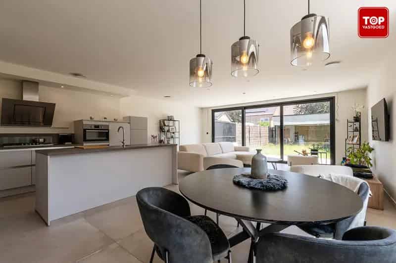 Huis te koop: Energiezuinige woning met twee woonentiteiten