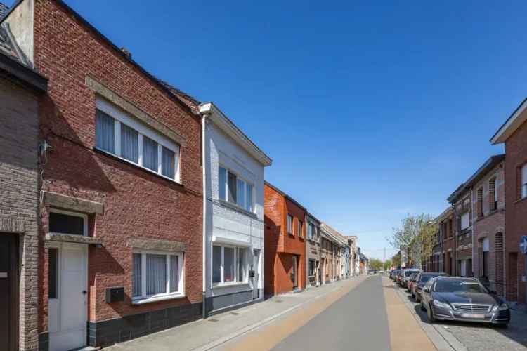 Instapklare Rijwoning Niel met Stadstuin