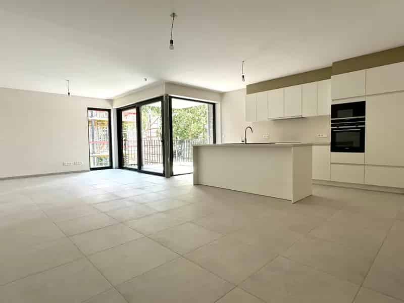 Luxe Nieuwbouwappartement 112m² 2 slaapkamers Terras Vijverzicht