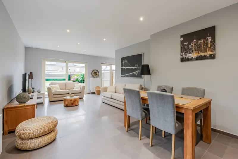Huis te huur te Eppegem: 4 slaapkamers, tuin, instapklaar