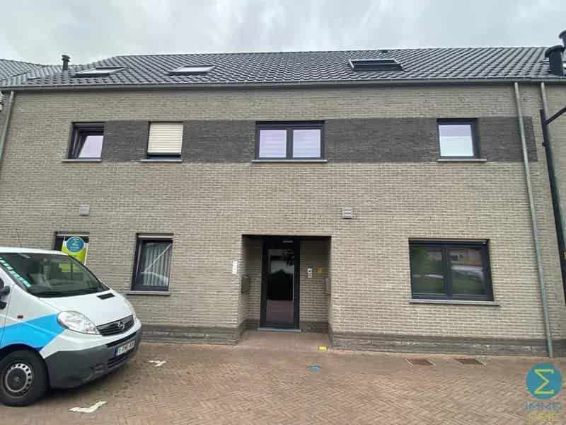 Appartement te koop Retie: 2 slaapkamers, tuin en carport
