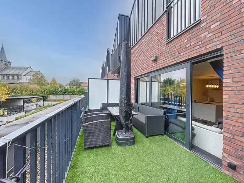 Appartement te huur Oudenaarde: 2 slaapkamers, ruim terras