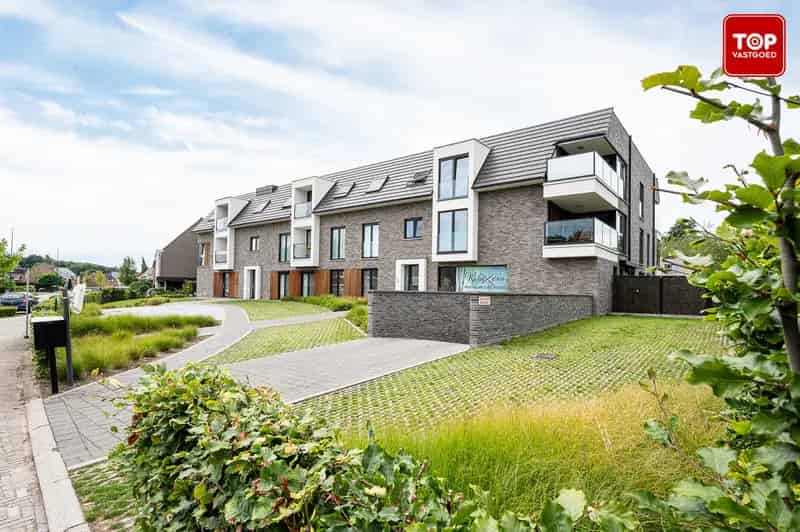 Appartement te huur Sleidinge: Ruim gelijkvloers appartement met tuin