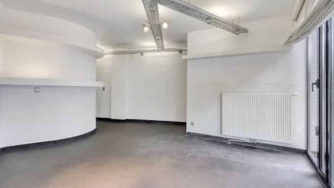 Studio met praktijkruimte te koop Borgerhout Arthur Matthyslaan