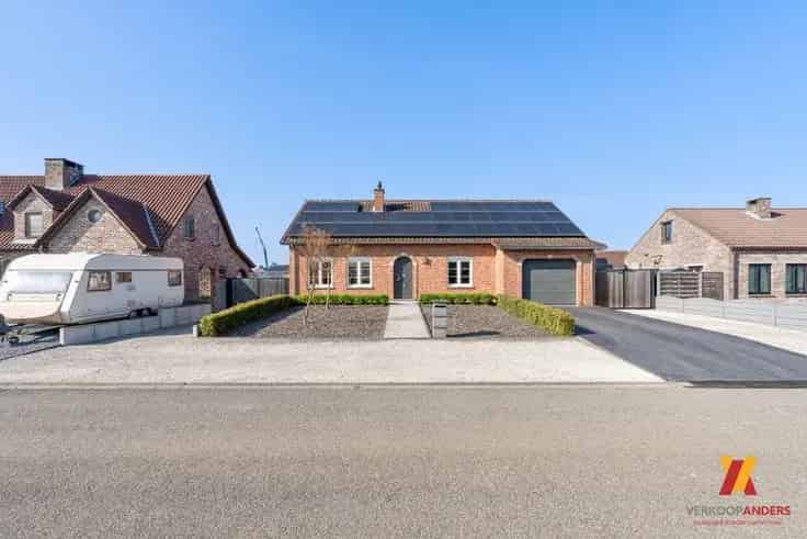 Huis Te Koop Tessenderlo: Gezinswoning met Praktijkmogelijkheden