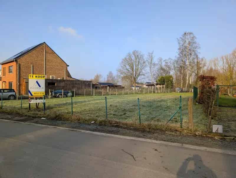 Bouwperceel 4 Gevels Doodlopende Straat