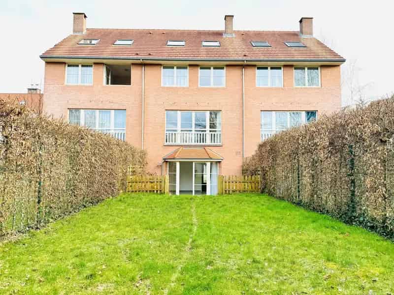 Huis te koop Ukkel 220m² 5 slaapkamers tuin garage