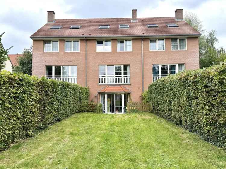 Koop huis in Ukkel met 5 slaapkamers en tuin