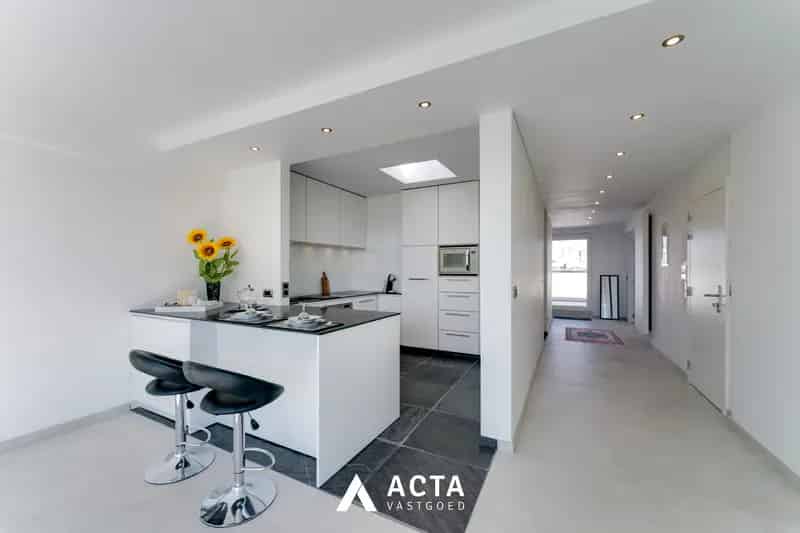 Gerenoveerde Penthouse 3 slaapkamers Leopoldpark Oostende