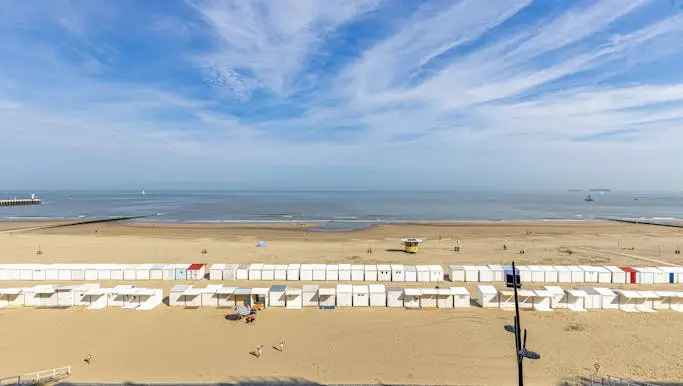 Te koop appartement in Blankenberge met zeezicht en 2 slaapkamers