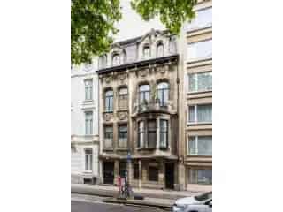 Herenhuis te renoveren Antwerpen - 10 slaapkamers - Belgiëlei
