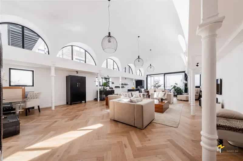 Appartement te koop Antwerpen Eilandje 193m² 2 slaapkamers terras
