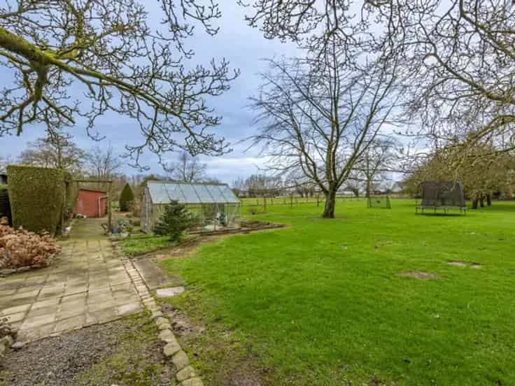 Dubbele Familiewoning Atembeke Grote Tuin Kangeroewoning