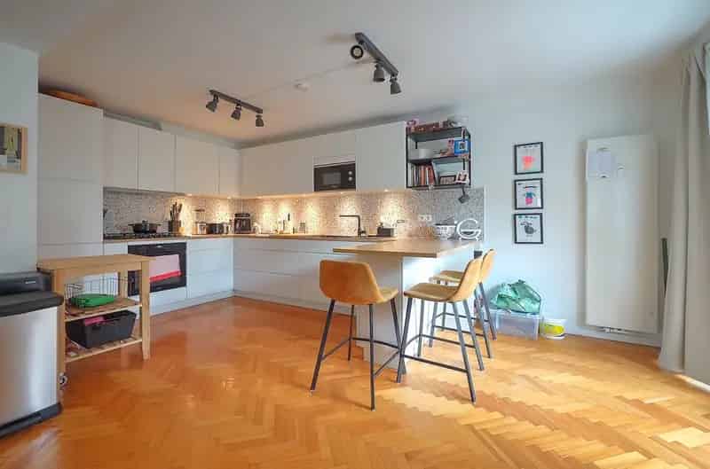 Appartement te huur Vorst 123m2 gerenoveerd
