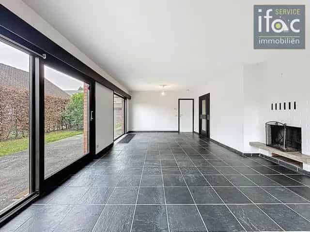 Huis te koop Hoeilaart: 2 slaapkamers, tuin, garage