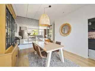 Huis te koop Brasschaat 3 slaapkamers grote tuin garage