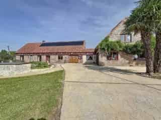 Huis te koop Bierghes 320m² 5 slaapkamers grote tuin