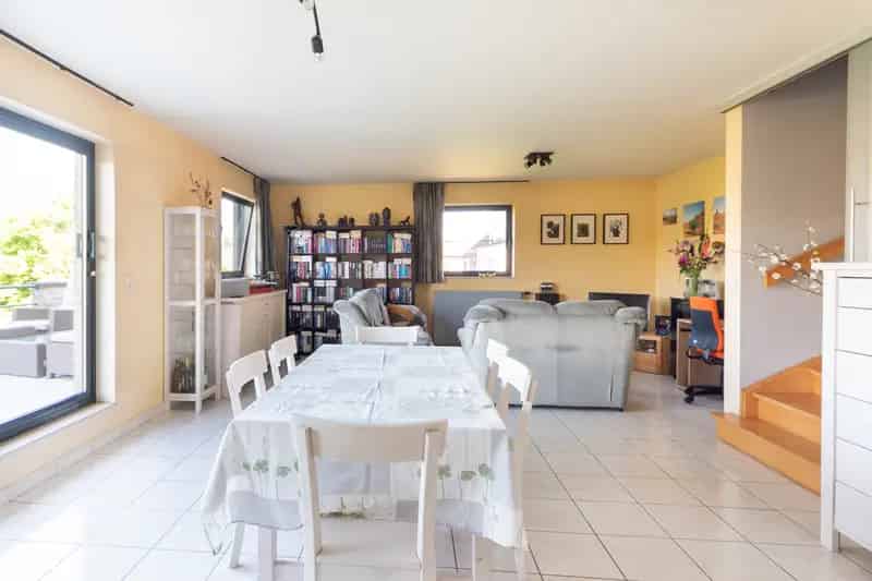 Ruime Duplex te Veltem-Beisem met Zonnig Terras