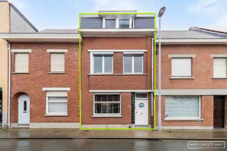 Te renoveren woning Lauwe 2 slaapkamers tuin