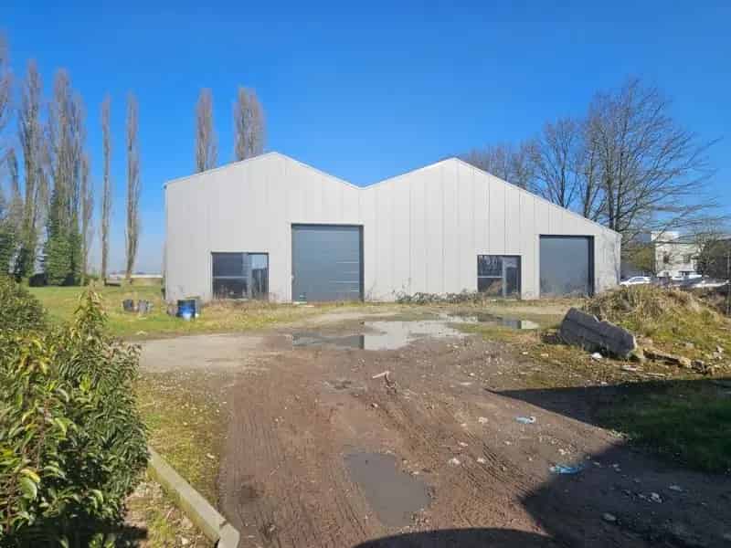 Loods te huur Beitem Roeselare 900m2