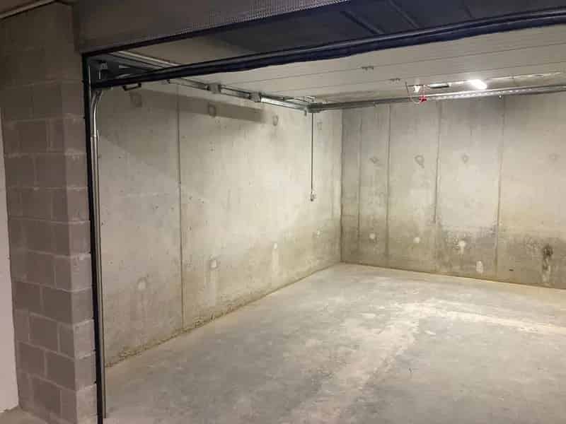Garage te koop