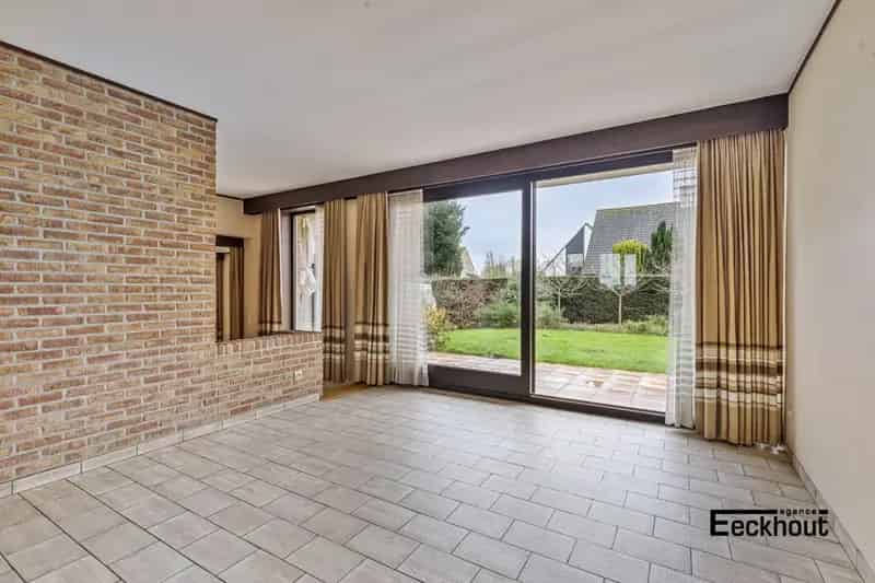 Ruime villa 4 slaapkamers grote tuin