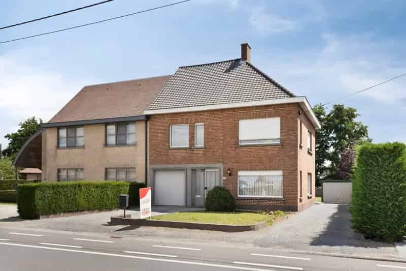 Huis te koop in Aarsele: Ruimte en rust nabij centrum