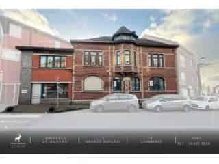 Kantoor te koop Jumet - Ruime woning met kantoor