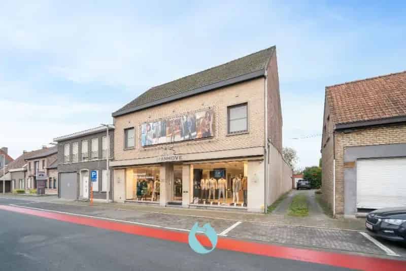 Multifunctionele Eigendom Te Koop Strategische Ligging