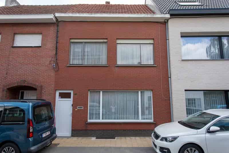 Huis te koop in Essen centrum: 3 slaapkamers, tuin