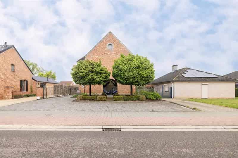 Karaktervolle woning met diverse mogelijkheden te Vorst-Laakdal