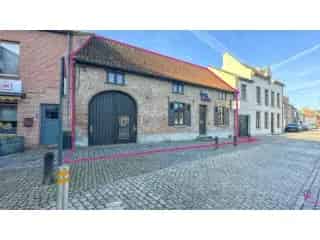 Handelspand te Koop Peer - 380m² - 2 Gebouwen - Binnentuin