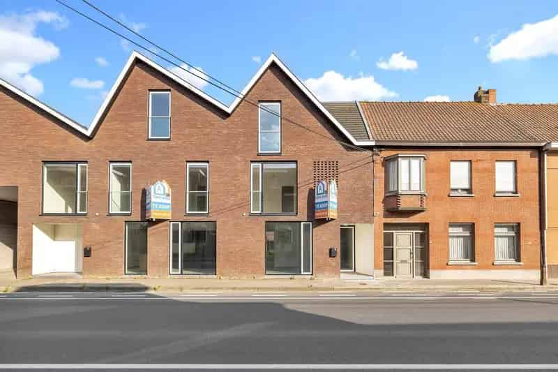 Nieuwbouwhuis 5 slaapkamers Instapklaar Zuidgericht Terras
