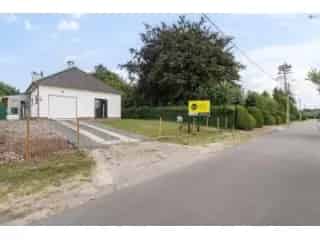 Bungalow te koop Stekene 3 slaapkamers tuin garage