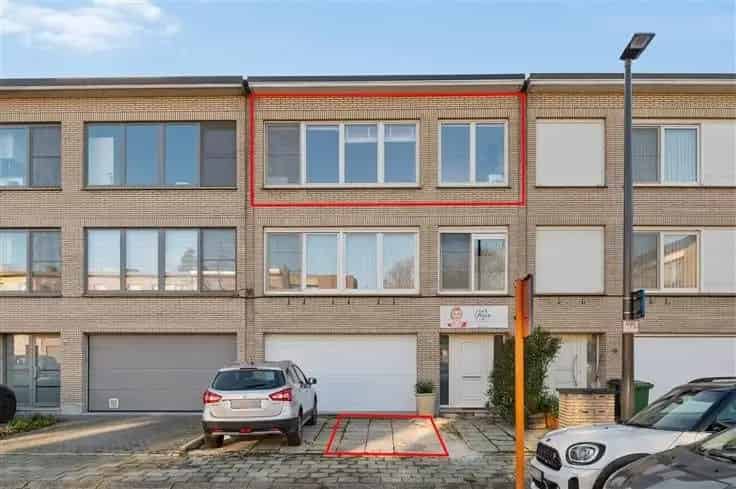 Appartement Te Koop Mortsel - 2 slaapkamers, garage, tuin en ruimte vrijberoep